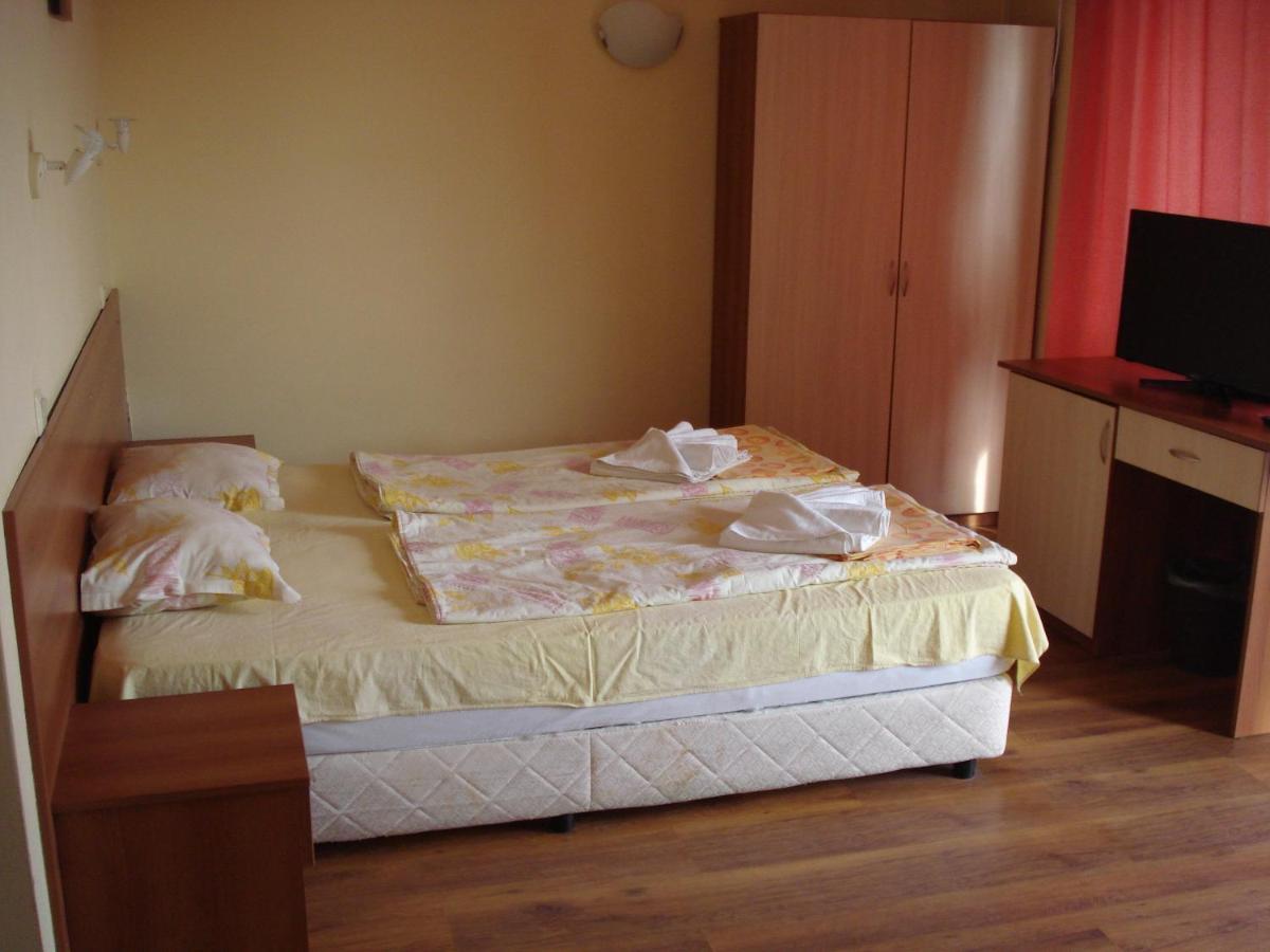 Apart Hotel Primavera 2 Приморско Номер фото